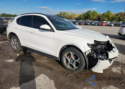 2018 Alfa Romeo Stelvio Ti Sport from USA, damaged, VIN ZASFAKNN5J7B86142